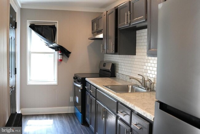 Building Photo - 1614 Cotton St