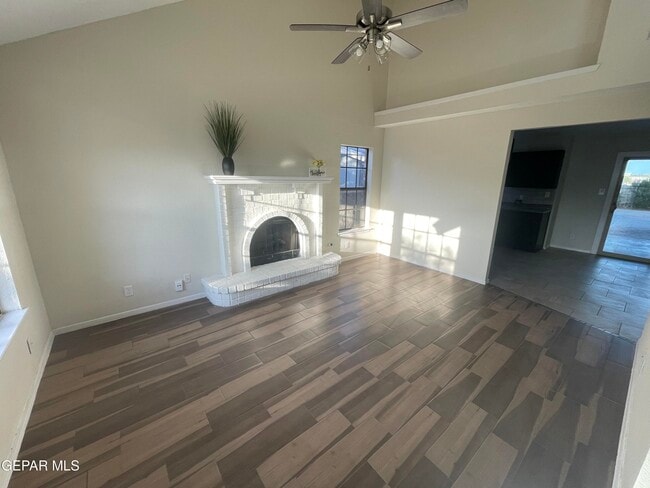 Photo - 1574 Rebecca Ann Dr