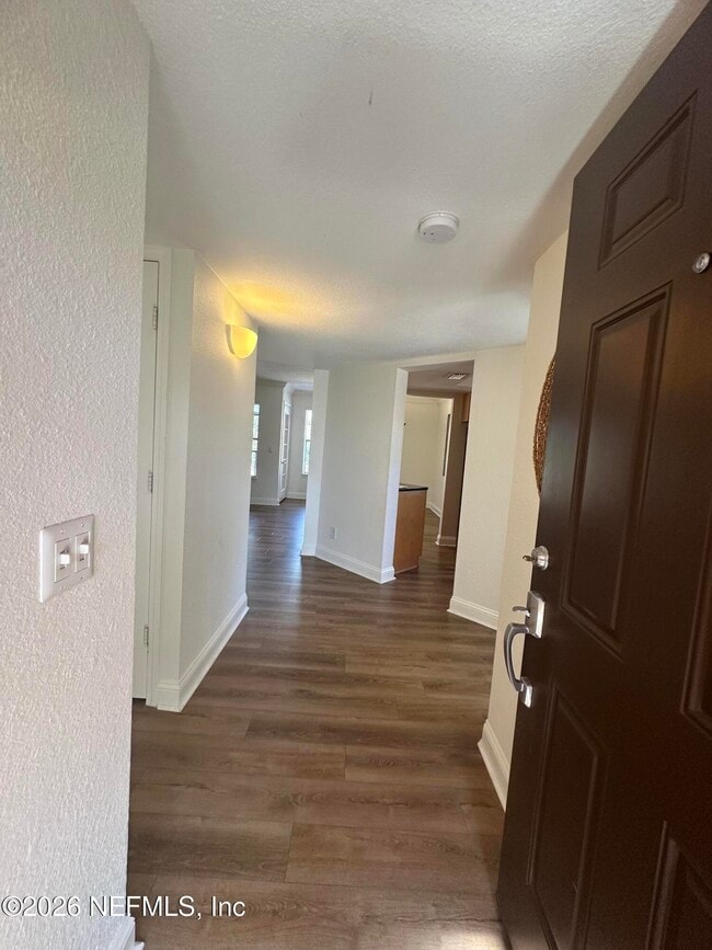 Photo - 935 Seashell Ln