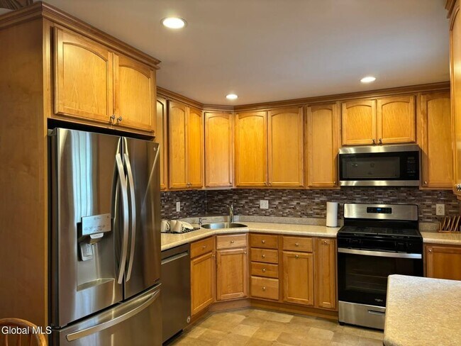 Photo - 52 Trottingham Rd