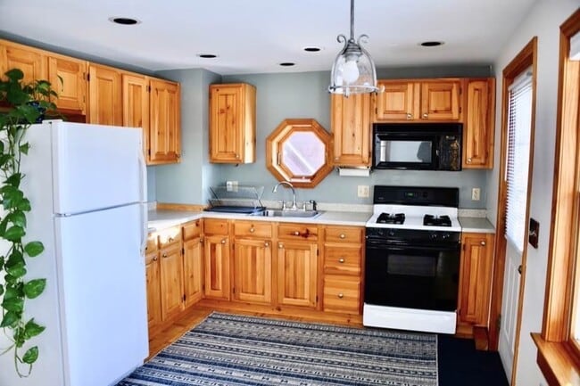 Photo - 321 Christian Hill Rd Unidad 1