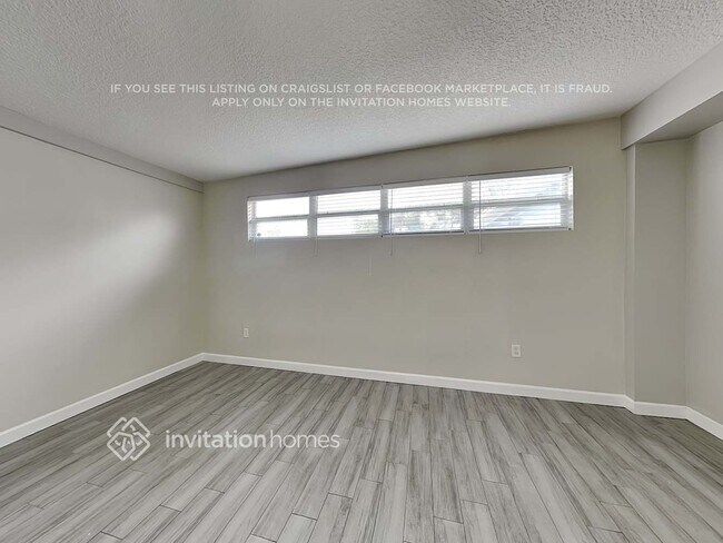 Photo - 2527 Oak Summit Dr