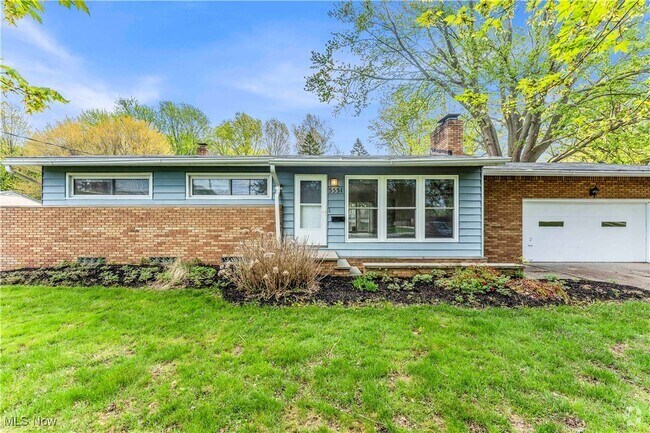 Building Photo - 5551 Meister Rd Rental
