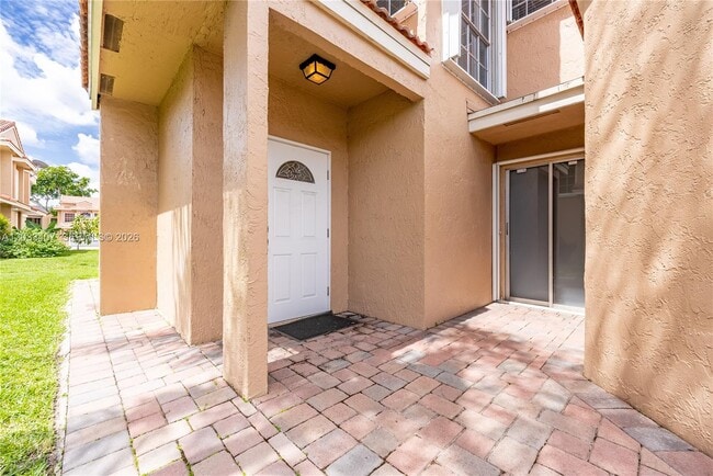 Photo - 19160 NW 82nd Cir Ct