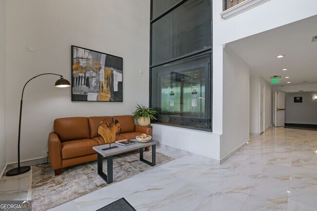 Photo - 1104 Pine Heights Dr NE