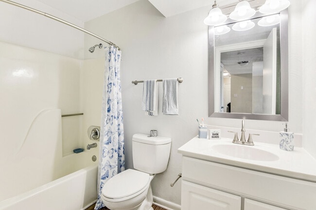 Bent Creek Apartments and Townhomes