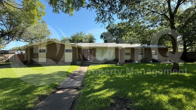 Building Photo - 11530 Mid Surrey Ct Rental