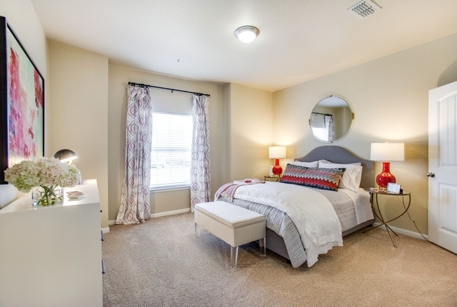 Crowne Village at Swift Creek