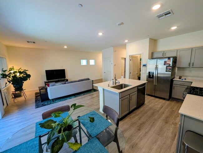 Photo - 9926 S Ullom Dr