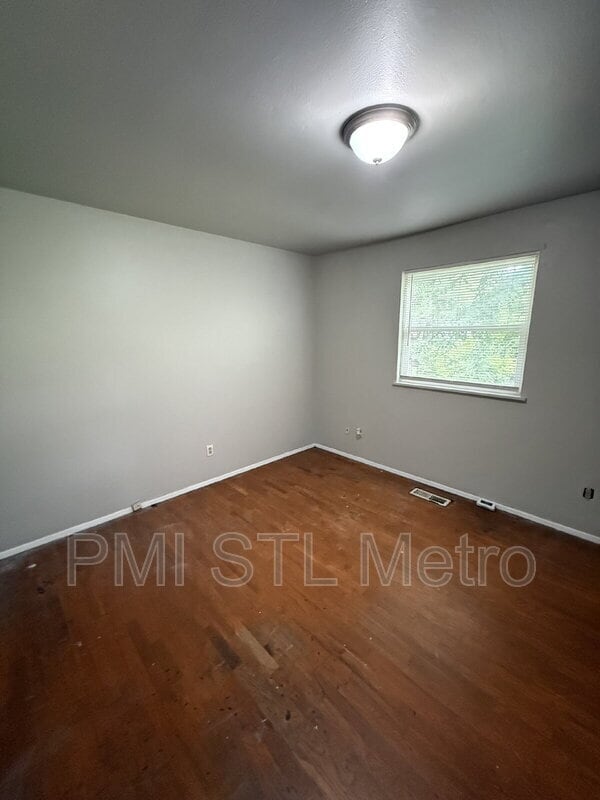 Photo - 10435 Castle Dr