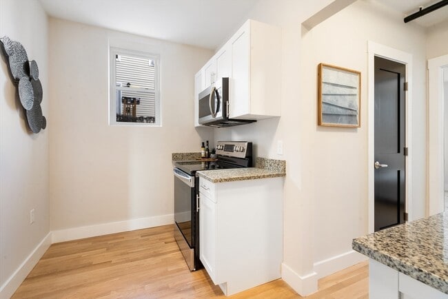 Photo - 40 Butler Rd Unit 101*