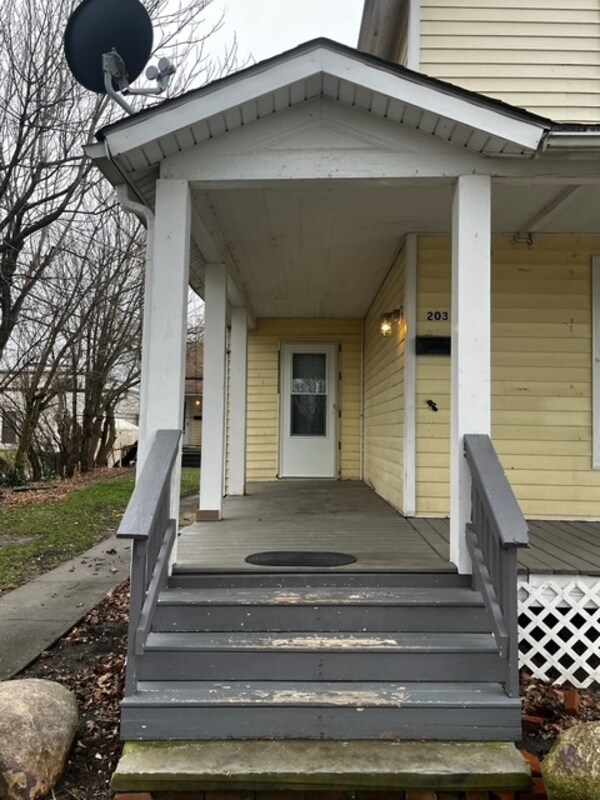 203 1/2 West 13th Street - 203 1/2 West 13th Street