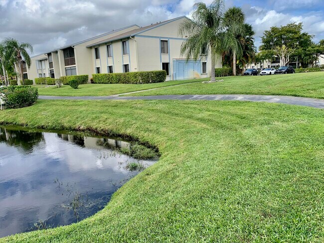 Photo - 1115 Green Pine Blvd Unit A1