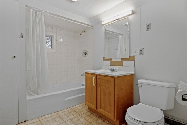 Photo - 16 Quincy St Unidad 2