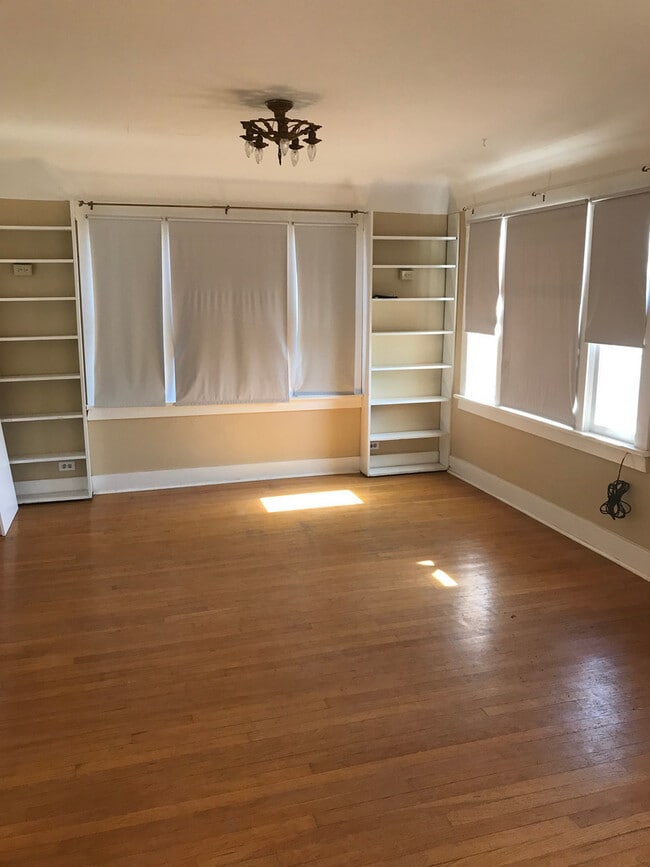 Photo - Great Winslow Rental