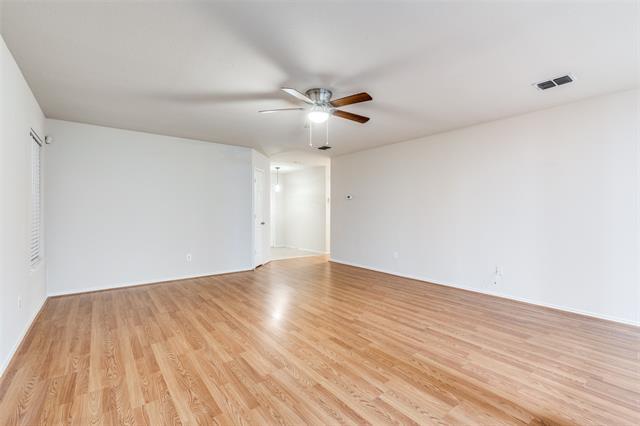 Photo - 1909 Diamond Lake Trail