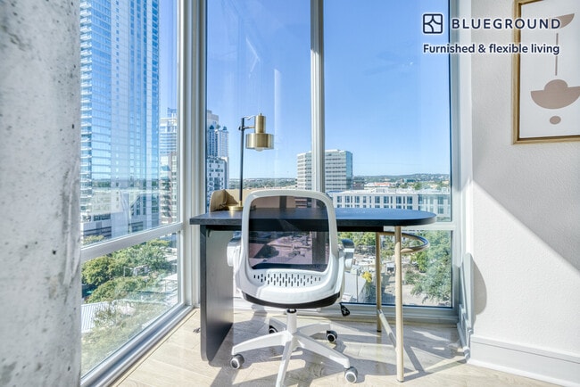 Photo - 615 W 7th St Unit FL10-ID7