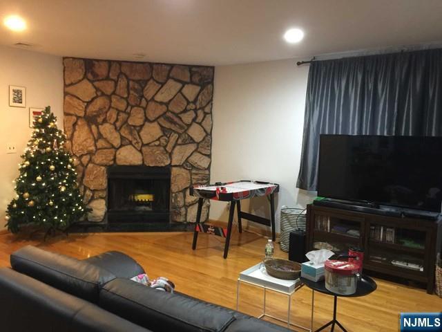 Photo - 26 Linwood Ave