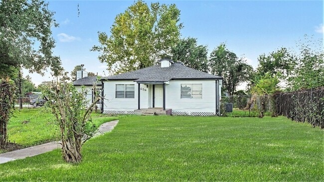 654 Ridge Dr