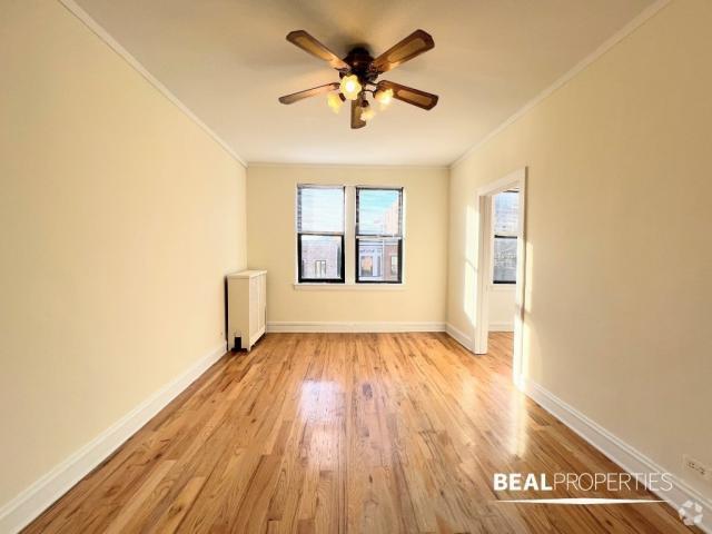 Building Photo - 1 bedroom in CHICAGO IL 60625 Unit 202 Rental