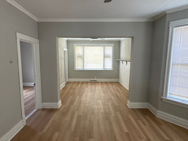 Photo - 265 W 107th St