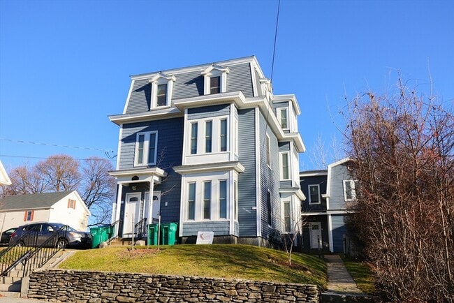 Photo - 29-33-33 Highland Ave Unit 3