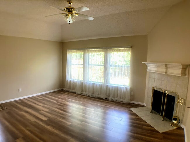 Photo - Charming 3 beds 2 baths in Mckinney!