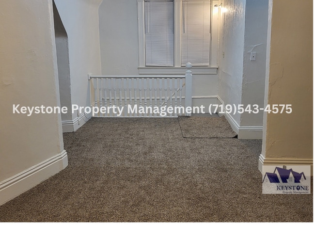 Photo - $400 Off Move In Special! Centrally Located 2nd Floor Apartment with 1 Bedroom/1 Bathroom - $800... Unit #2