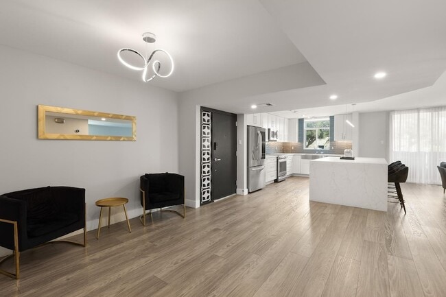 Photo - 6502 N Central Ave Unit A103