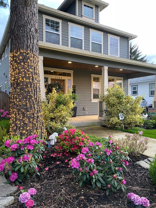 Photo - 5324 N Bowdoin St