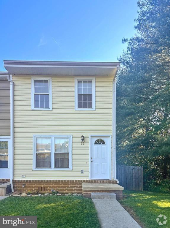Building Photo - 19 Swallow Ct Rental