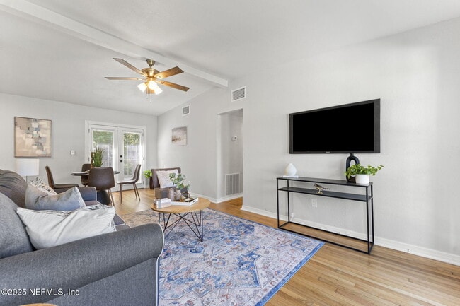 Photo - 1146 Carthage Dr