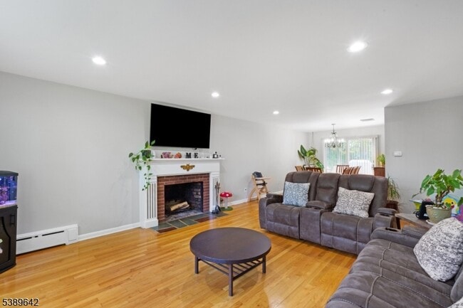 Photo - 202 Mt Horeb Rd