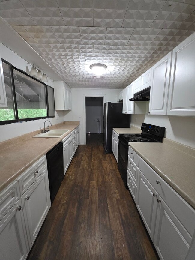 Photo - 808 NW 1st St
