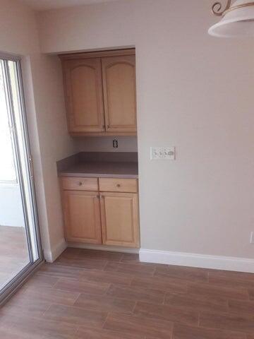 Photo - 721 SE Stypmann Blvd