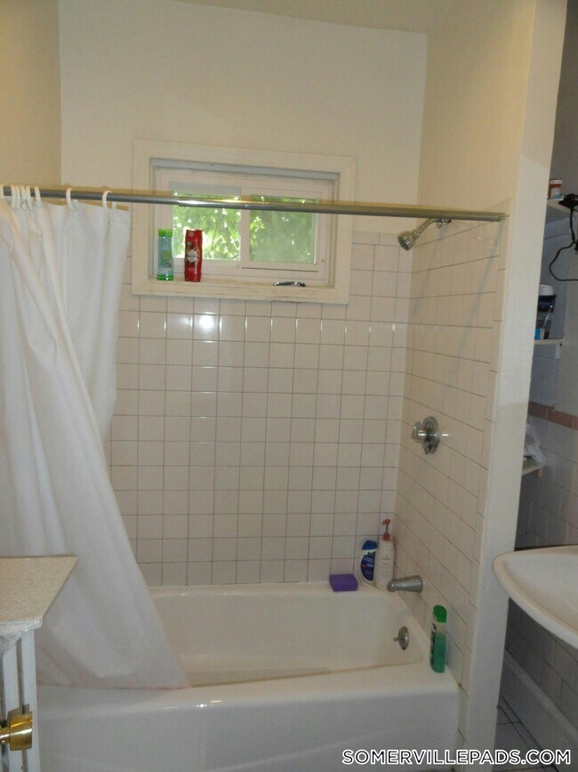 Photo - 378 Washington St Unit 3