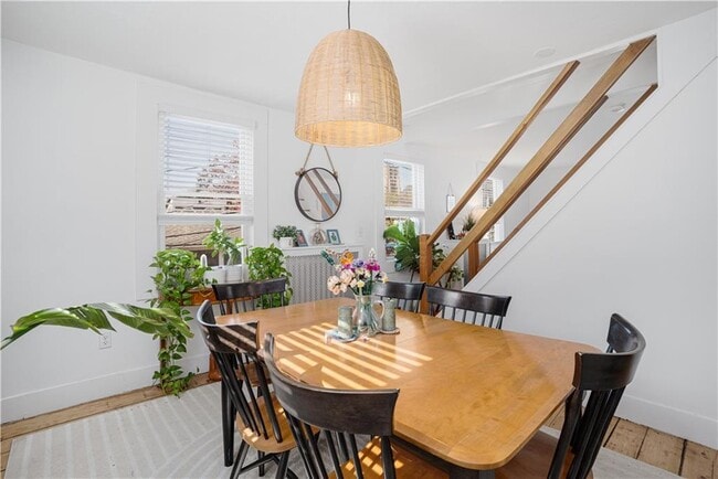 23 Holland St Unit 2