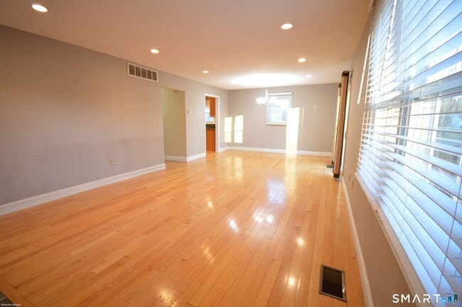 Photo - 24 Thorne Rd Unidad 24