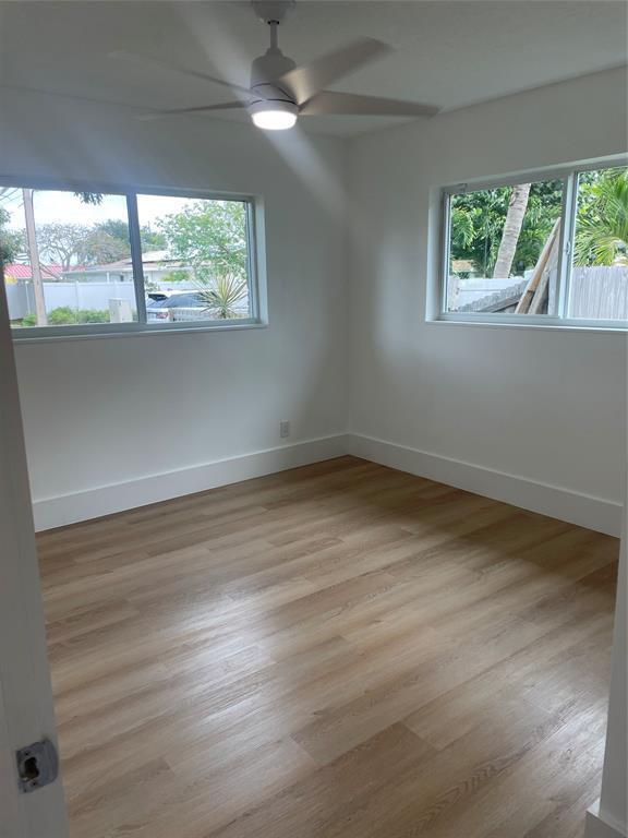 Photo - 924 SW 11th St