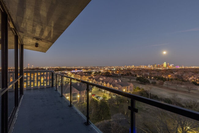 Skyline at Kessler apartments — community photo