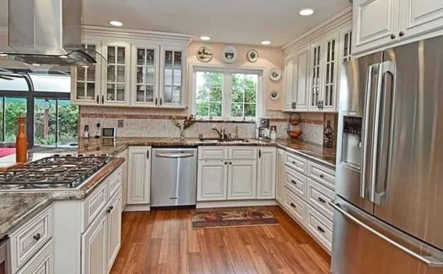 Great 4 Bedroom Home with Large Backyard Steps From De La Salle High! - Great 4 Bedroom Home with Large Backyard Steps From De La Salle High!