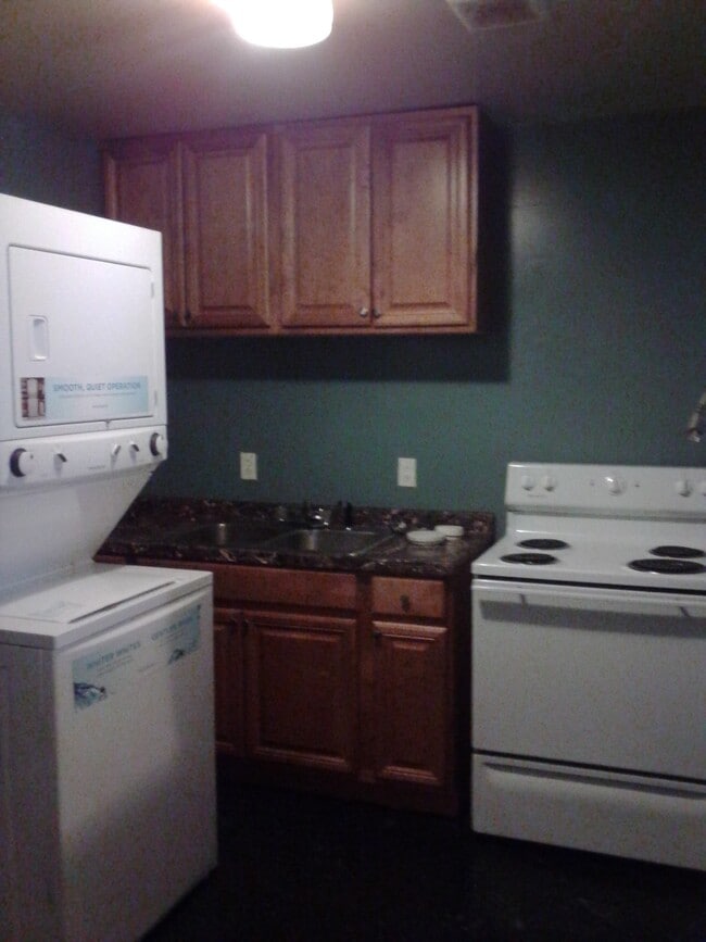 Photo - 1718 McCulloh St Unidad 1