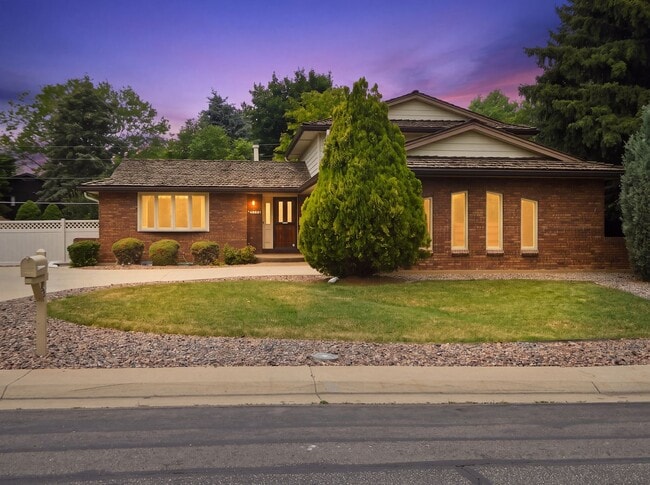 Photo - 7573 Lee Dr
