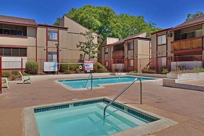 Photo - 5482 Adobe Falls Rd Unidad 5