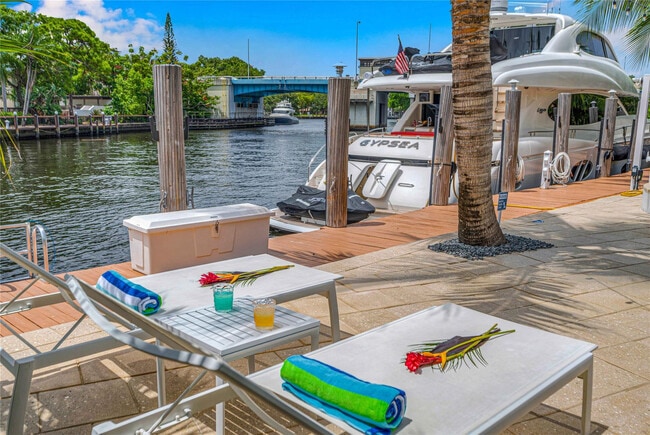 Photo - 1329 SW 12th Ct