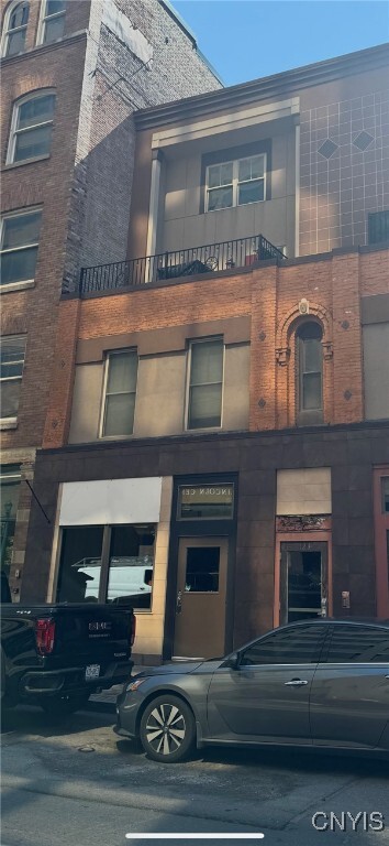 Photo - 123 W Fayette St Apartment