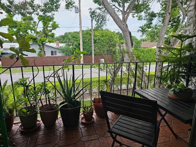 Photo - 8701 SW 141st St Unit B8