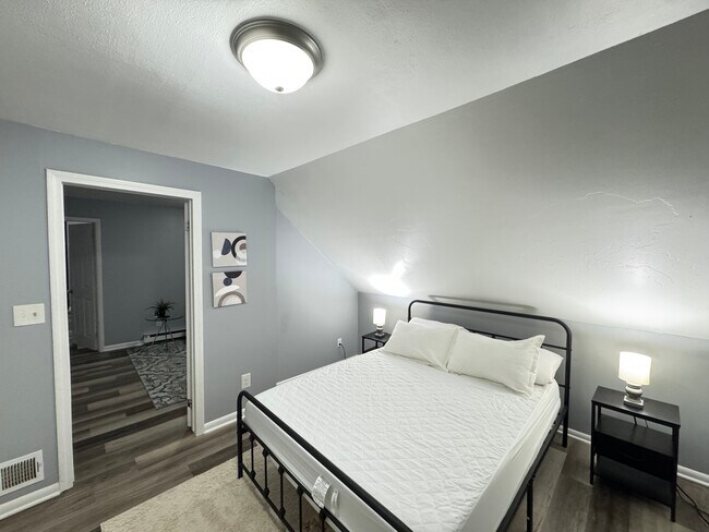 Photo - 23 Pond Lily Ave