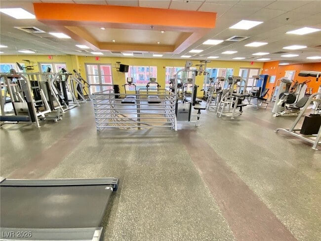 Building Photo - 39 E Agate Ave Unit 404