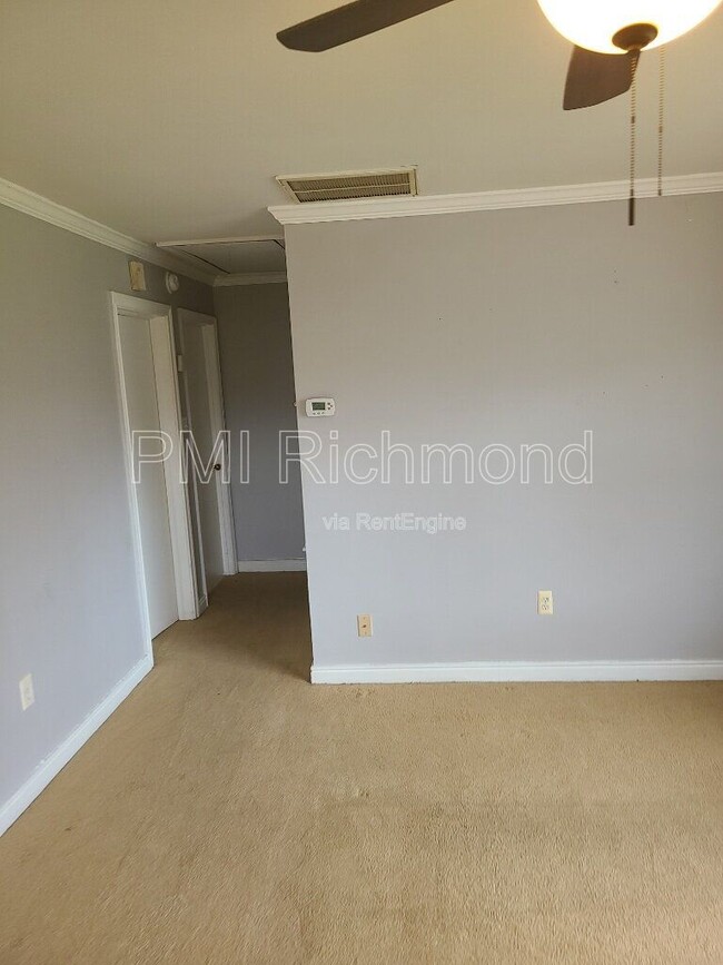 Photo - 6529 Holliday Rd